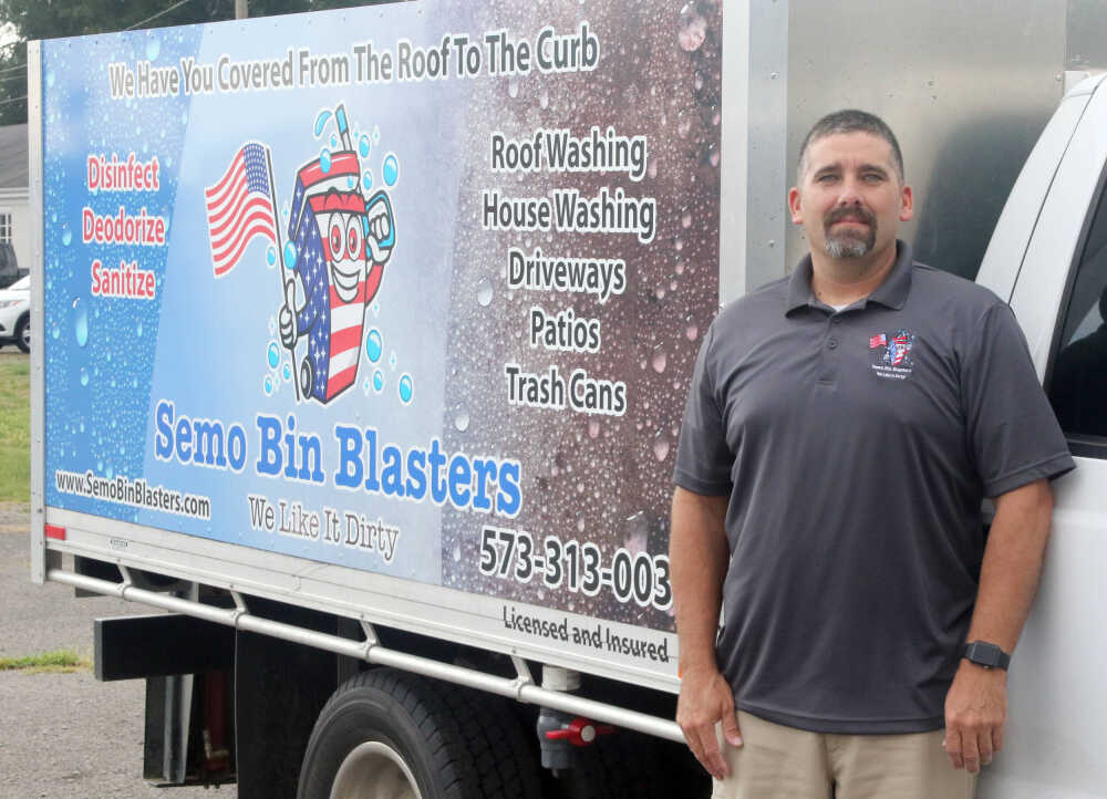 Local News: Benton man starts business that disinfects, odorizes, sanitizes trash bins (8/5/22)