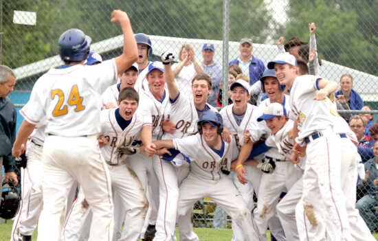 Last night, the Naylor Brothers made history by hitting home runs