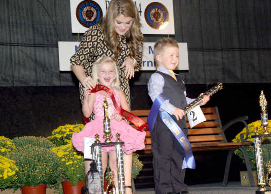 Local News: Little Miss and Mister Cotton Carnival (10/1/15
